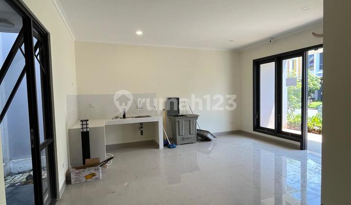 Dijamin Termurah Jual Rugi Rumah 4 Kamar Row Jalan Gede di Baroni Gading Serpong