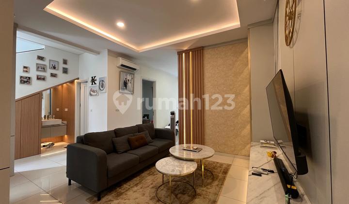 Rumah 4 Kamar Siap Huni Dekat Pasar 8 & Mal Living World