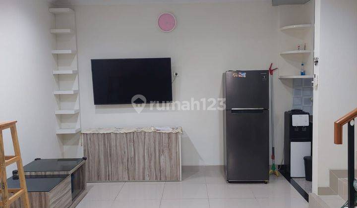 Rumah 2 Kamar Full Furnished Ada Kanopi Dekat Umn Gading Serpong 2