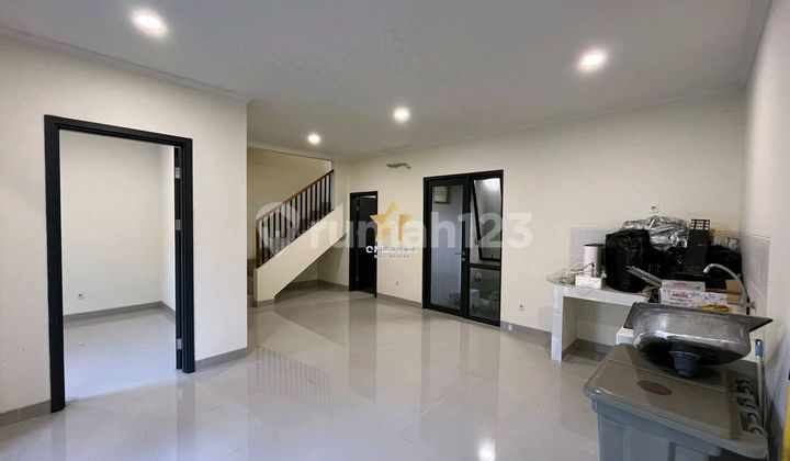 Dijamin Termurah Jual Rugi Rumah 4 Kamar Row Jalan Gede di Baroni Gading Serpong