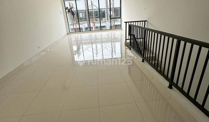 Ruko Baru 3 Lantai Sudah Terpasang Ac Lokasi Sekitar Sudah Rame 2