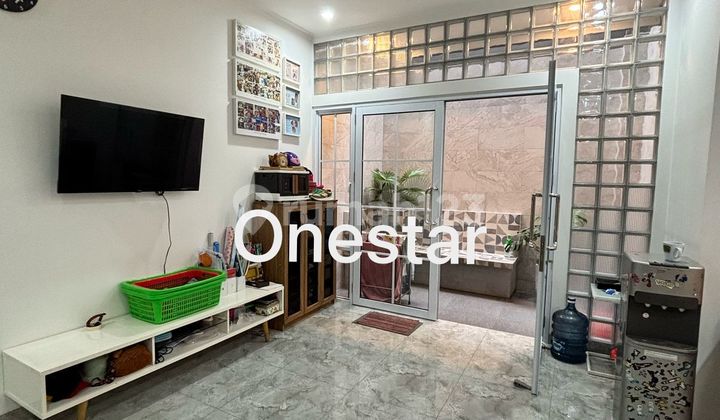 Rumah Langka Ada 2 Kamar Di Lantai 1 Dapur Terpisah Luas 180