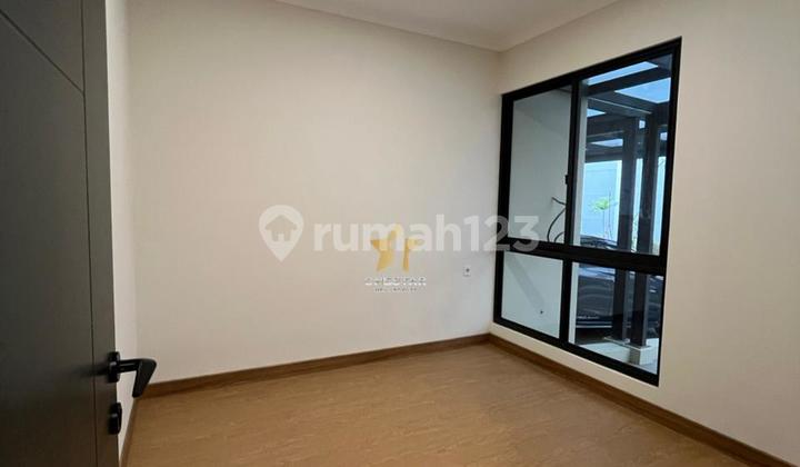 3+1 Bedroom House Eligible for KPR in Carson Cluster, Gading Serpong 2