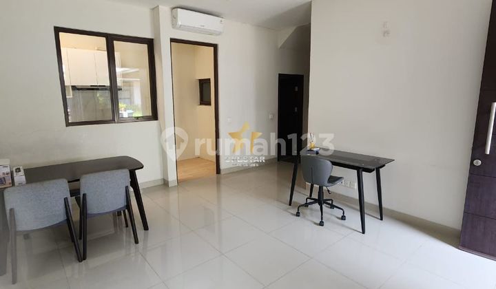 3-Bedroom House with Main Bedroom has Built-in Wardrobe, Renovated Kitchen also in BSD 2