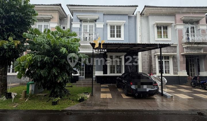 4+1 Bedroom House Facing Wall Position in Illago Gading Serpong