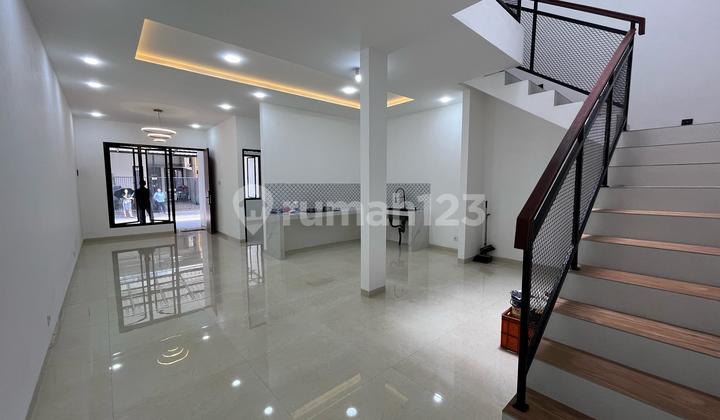 Newly Built House in Citra 2 Close to Superindo & Culinary Center