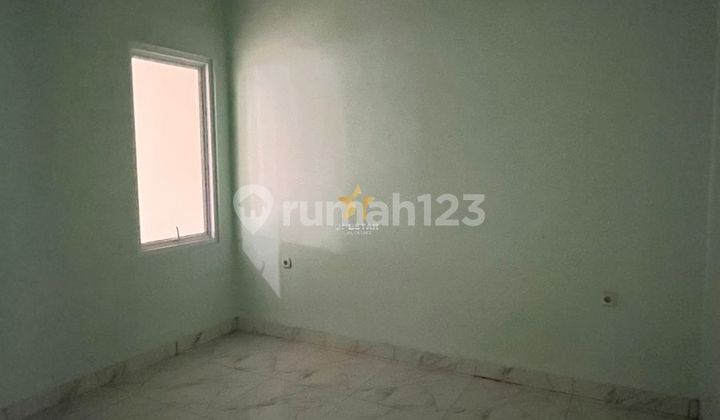 Rumah Lebar 12 Ada 4 Kamar Uda SHM di Citra Garden Jakarta Barat