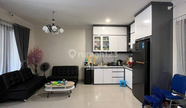 Rumah Di Symphonia Gs Ada Kitchen Set, Kanopi Depan+belakang, Kamar Utama Full Interior 1