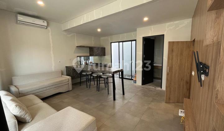 3-Bedroom House Fully Furnished with AC, Water Heater, Kitchen Set in BSD Near Mall 3-Bedroom House Fully Furnished with AC, Water Heater, Kitchen Set in BSD Near Mall