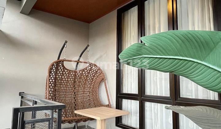 Rumah Bgnan Mandiri 4 Kmr Ada Balkon Luas di Vila Melati Mas Bsd