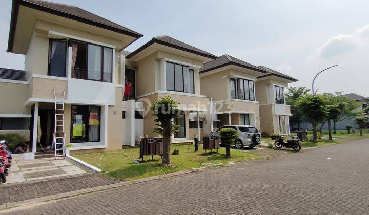 Rumah di Cluster Ilustria Eminent BSD semi furnish  1