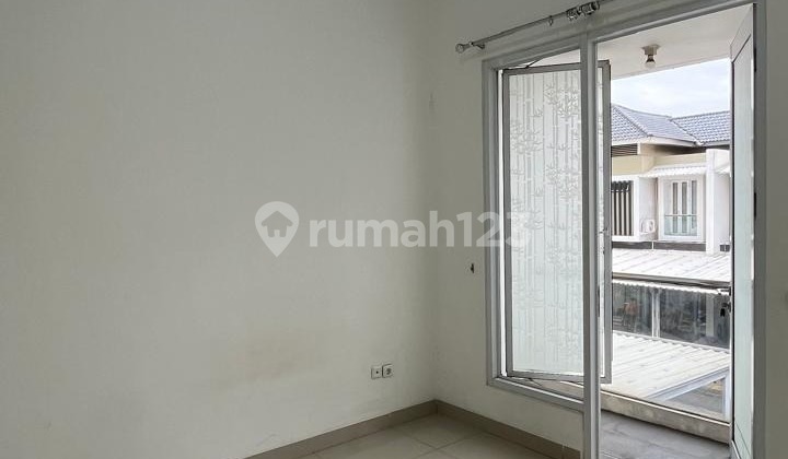 For Rent House in iLLago Gading Serpong area near UMN & St. John School