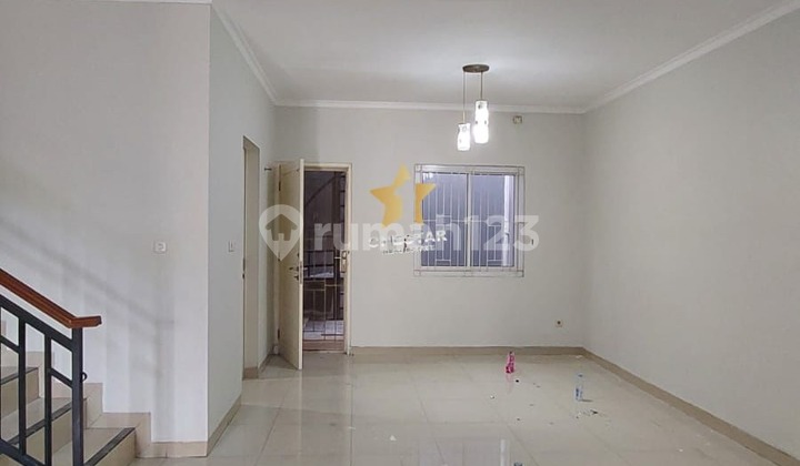 For Sale, Ready-to-Occupy House in Sector 7C Gading Serpong 2