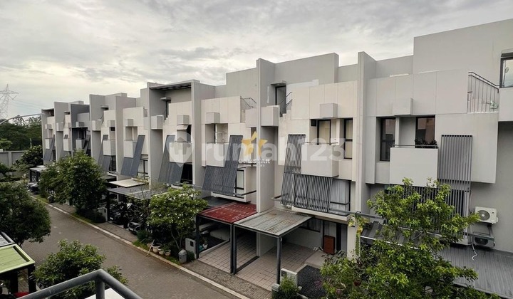 For Sale Nice and Fully Furnished House Tabebuya Impresahaus BSD