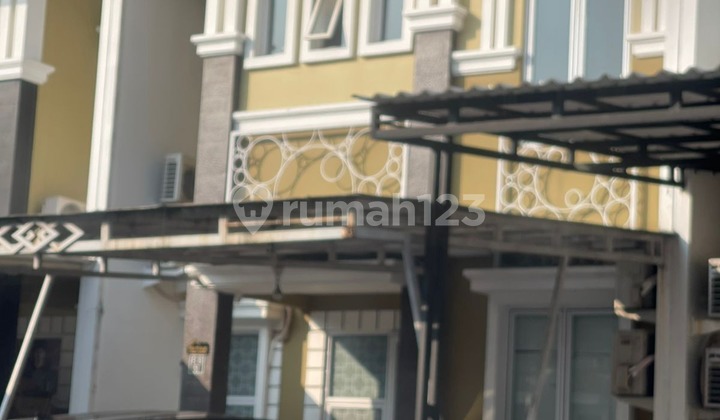 DIJUAL RUMAH SEMI FURNISH DAN FULL RENOVASI GADING SERPONG