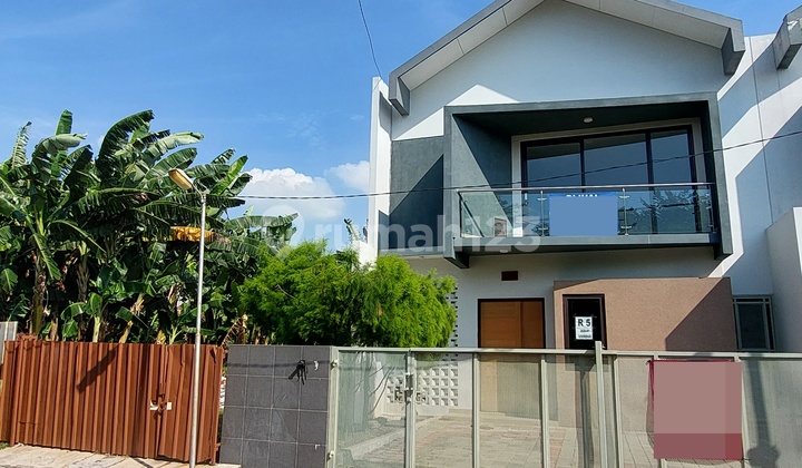 Rumah Baru Hadap Taman Batu Ceper Siap Huni Daan Mogot Tangerang 1