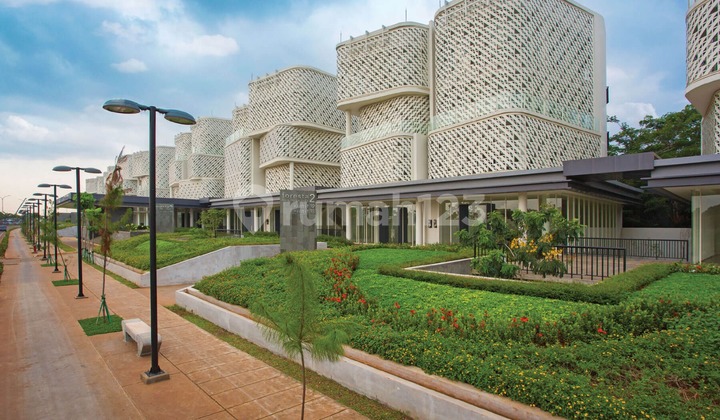 Fbl Office Building in BSD Serpong Foresta Business Loft Office Area, Elevator Available