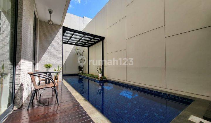 Rumah Baru Renov Lancewood Navapark Private Pool Nava Park Bsd Serpong 1