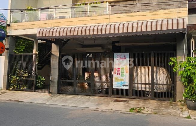 Rumah Kos-kosan@kelapa Dua Belakang Summarecon Mall Serpong Rumah Kos-kosan@kelapa Dua Belakang Summarecon Mall Serpong