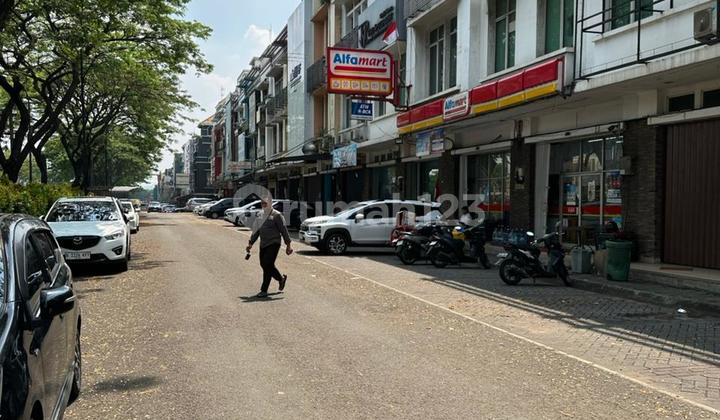 Boulevard BSD Toll Road Shop House Facing Main Road 2