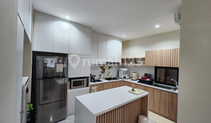 Rumah Hoek di Cluster Flamingo
hadap Timur Laut Rumah Hoek di Cluster Flamingo
hadap Timur Laut