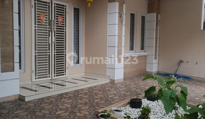 Rumah di Sektor 1E Dekat Pahoa  2.5 lantai SHM rapi banget siap huni Owner mau jual cepat harga nego sampai jadi karna seriussss jual
