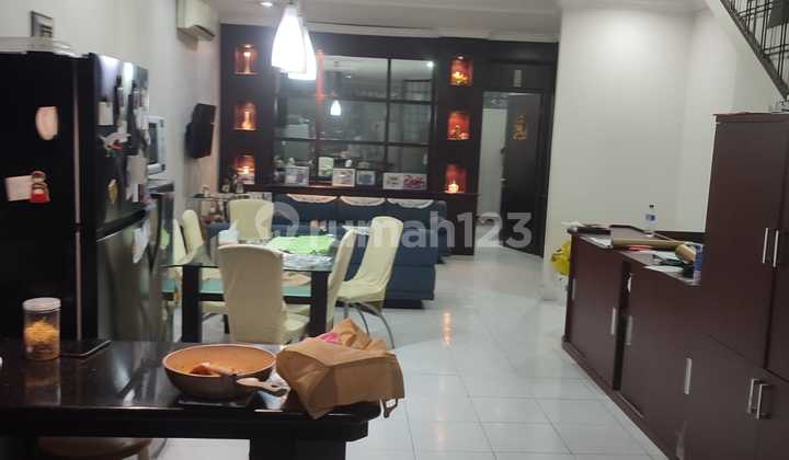 For Sale, Attached Shophouse on Tubagus Angke Street, Street-facing. 2