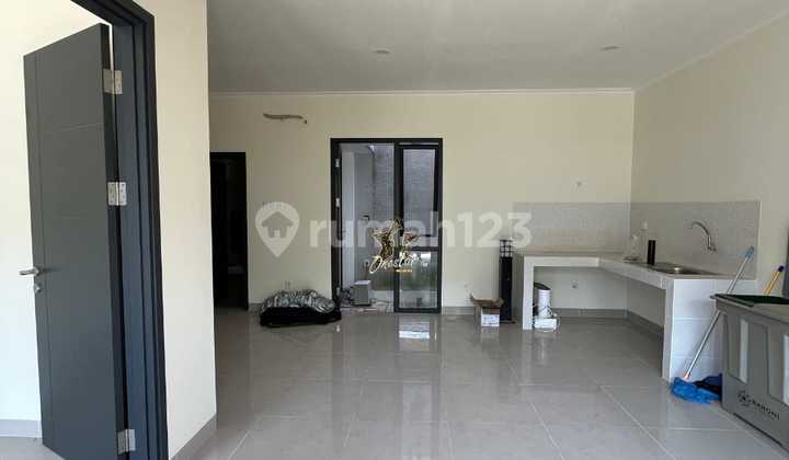 *ek* Rumah Baru Belum Pernah Dihuni Di Cluster Baroni Gading Serpong Ppjb On Hand  2