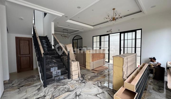 *we* Dijual Rumah Brandnew Super Mewah Hoek Di Sutera Victoria Alam Sutera Semi Furnish 2