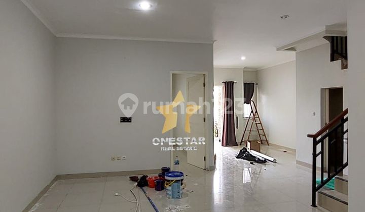J3$89 * For Sale House Sector 7C Newly Renovated Neat Ready to Occupy 2