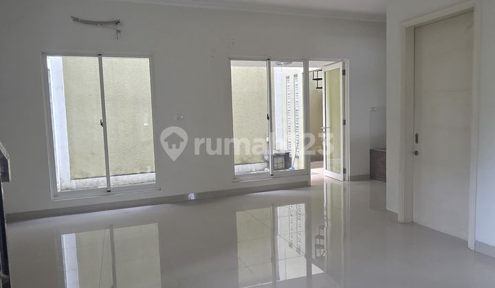 Fli*Disewakan Min 2Th Rumah Brandnew di Flamingo The Springs Gading Serpong Fli*Disewakan Min 2Th Rumah Brandnew di Flamingo The Springs Gading Serpong