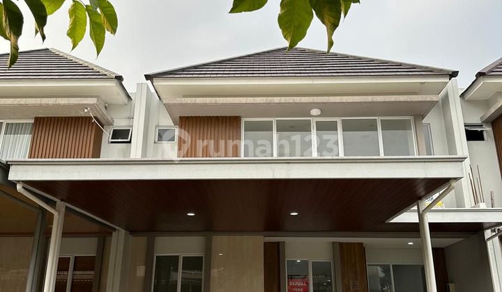 Rumah Baru  2 1/2 Lantai Di Cluster Nara Nuansa Jepang 2