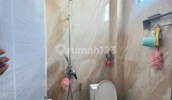 For sale nice fully furnished shop house in JGC, Cakung East Jakarta Price 4 billion negotiable For sale nice fully furnished shop house in JGC, Cakung East Jakarta Price 4 billion negotiable