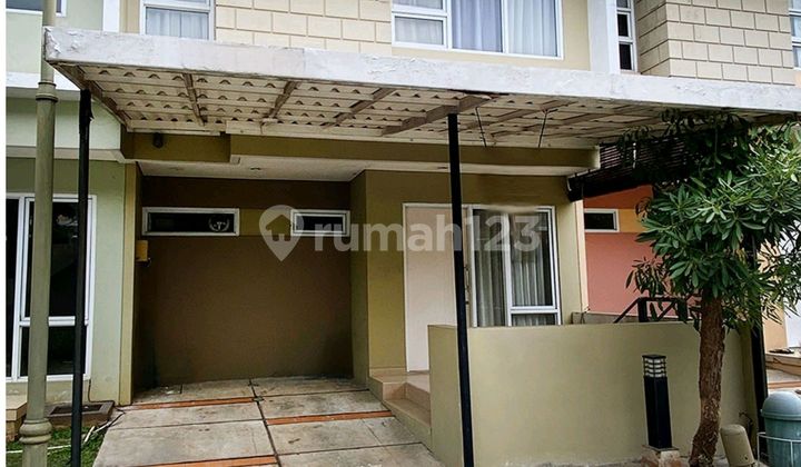 Rumah Cantik Virginia Village Gading Serpong. Semi Furnished Rumah Cantik Virginia Village Gading Serpong. Semi Furnished