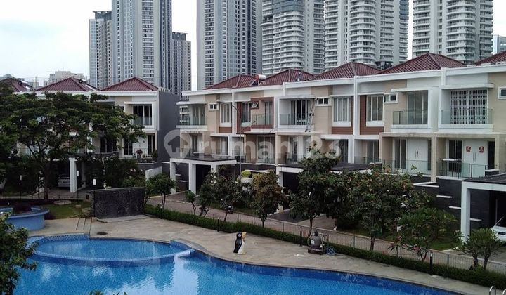 Rumah The Golf Residence Kemayoran. NEGO Sampai Deal