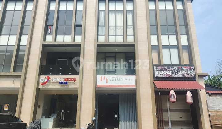 Ruko Lokasi Strategi Cocok Untuk Usaha di Depan ICE BSD Tangerang