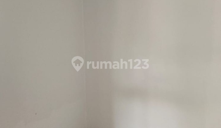 Rumah Terawat Siap Huni di Kirenia Bsd, Tangerang 2