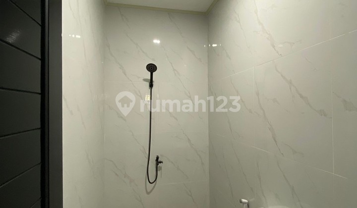 Cheapest House in Ciledug Trade Complex, Tangerang 2