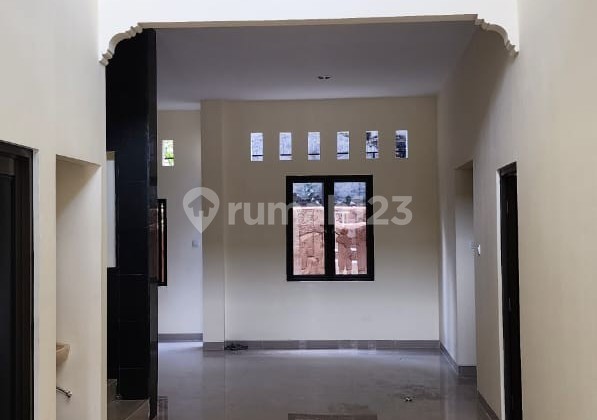 Rumah Baru Siap Huni Taman Crysant Kencana Loka Bsd 2