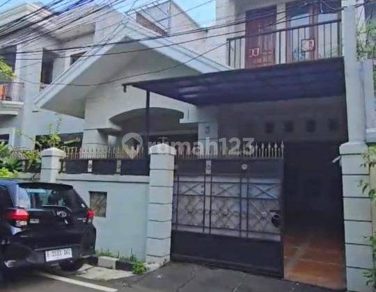 Rumah Sudah Renovasi SHM di Jalan Pam Baru Benhil, Jakarta Pusat 1