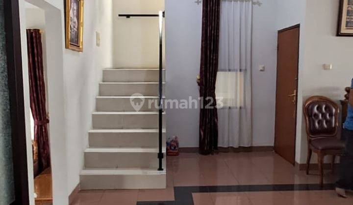 foto lainnya rumah 2 lantai sudah renovasi