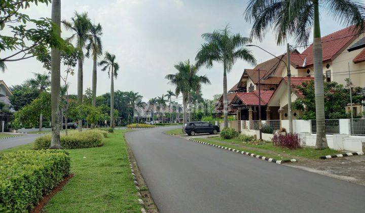 Rumah 2 Lantai Sudah Renovasi Unfurnished SHM di Jalan Soka Raya Blok Aa , Bekasi 2