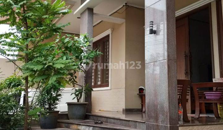 Rumah 2 Lantai Bagus Unfurnished SHM di Jl Cawang Baru Utara, Jakarta Timur Dekat Perkantoran Dan Tol 1