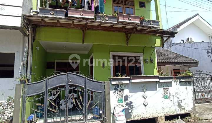 Rumah Butuh Minim Renovasi Unfurnished SHM Cibinong, Bogor Rumah Butuh Minim Renovasi Unfurnished SHM Cibinong, Bogor