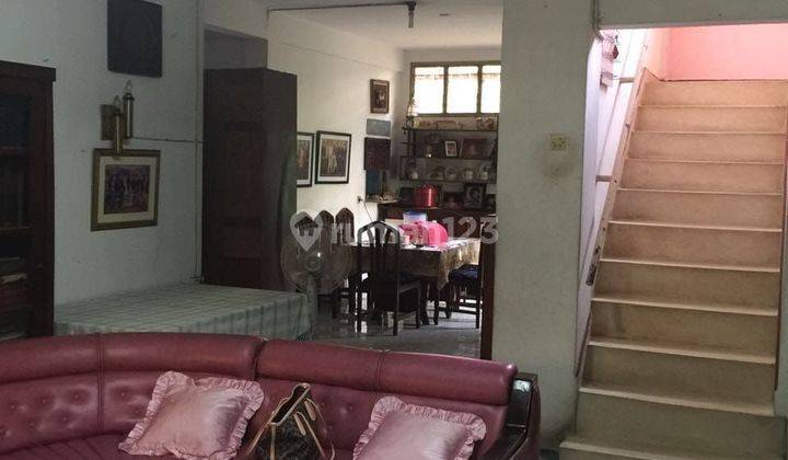 Rumah Butuh Renovasi Semi Furnished di Jl kramat lontar, Jakarta Pusat 2