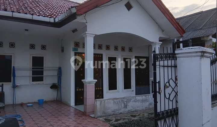 Rumah Butuh Minim Renovasi Unfurnished SHM Jati Mekar, Bekasi