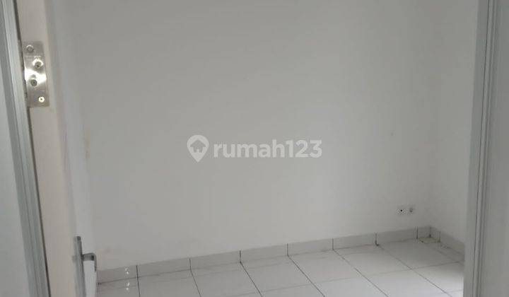 Rumah Hadap Taman Sektor Gading Serpong Lokasi Strategis Nyaman Aman 2