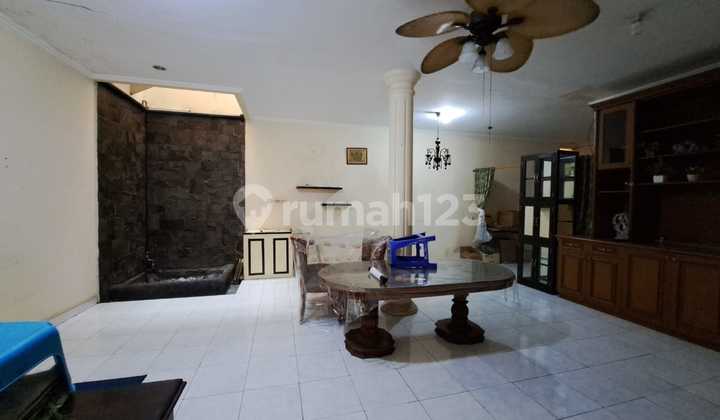 For Rent Near MRT Haji Nawi 2