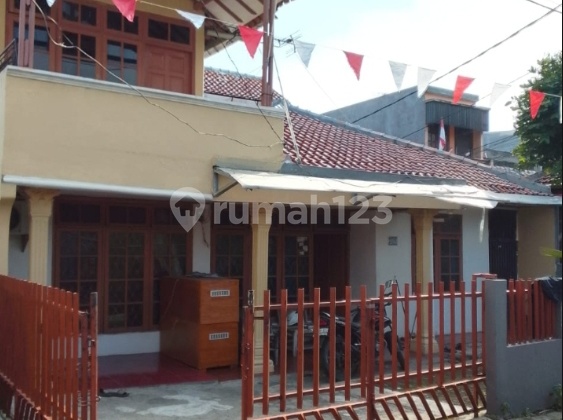 Rumah Dipetukangan 