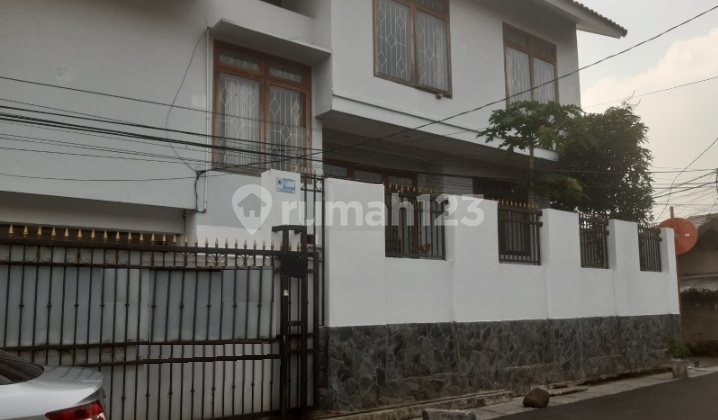 For Rent Radio Dalam